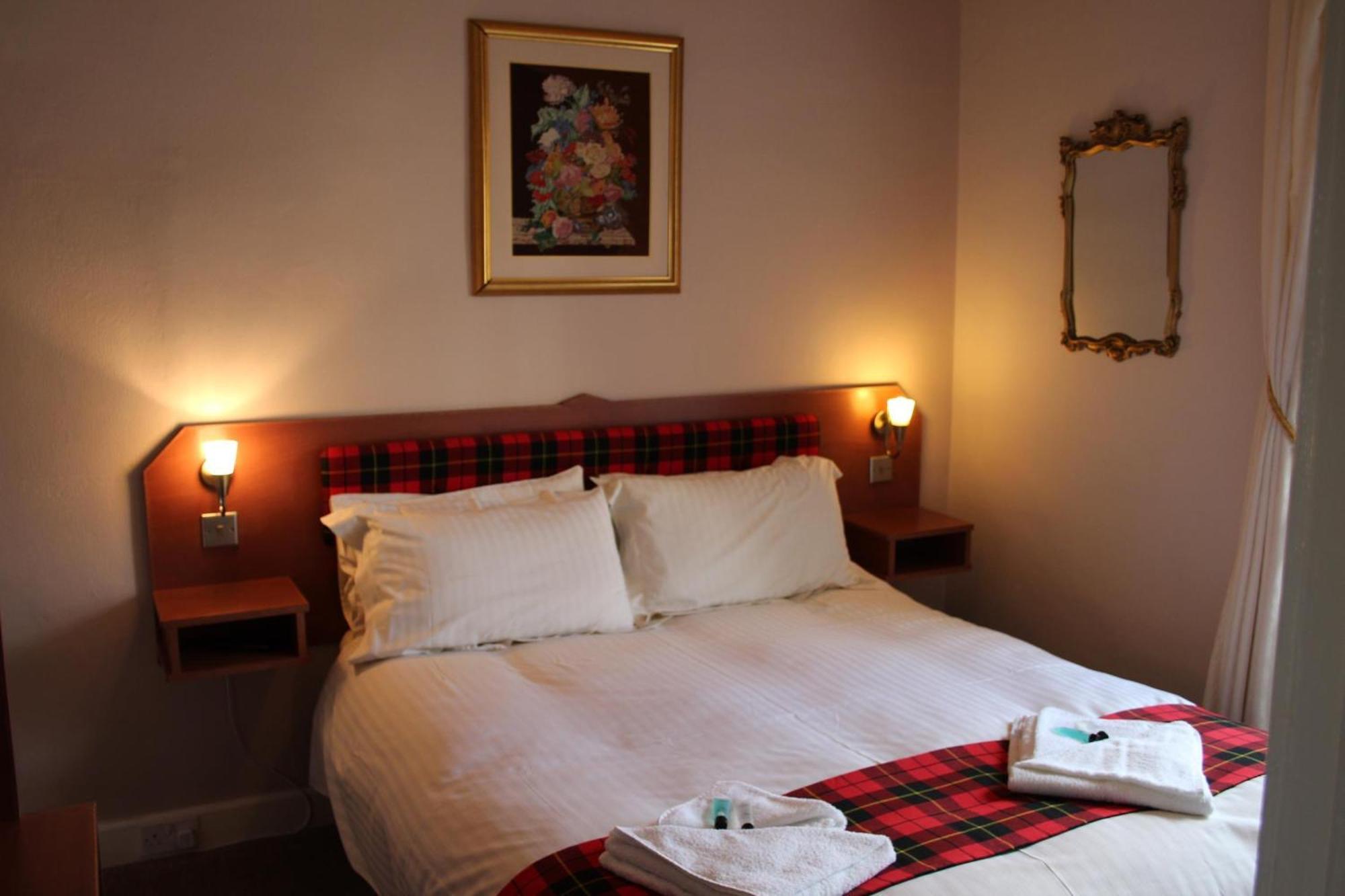 Highland House Callander Habitación foto