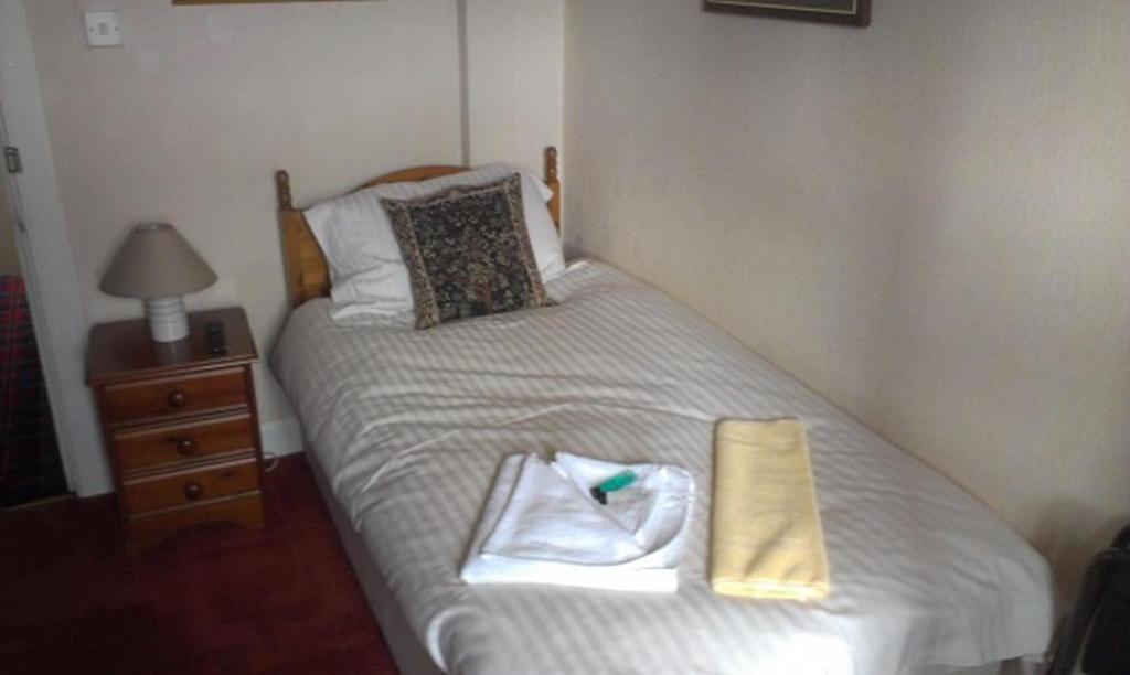 Highland House Callander Habitación foto